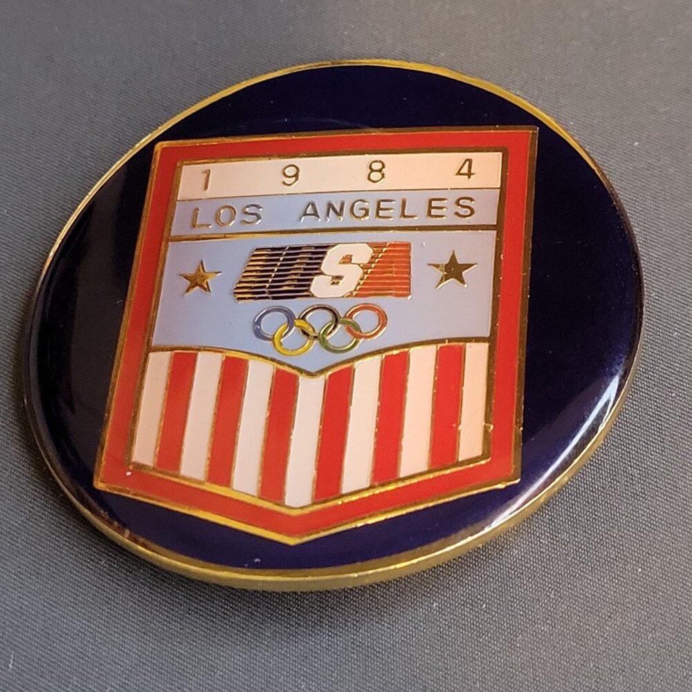 1984 Los Angeles Olympics Levis Commemorative Belt Buckle Gold Tone